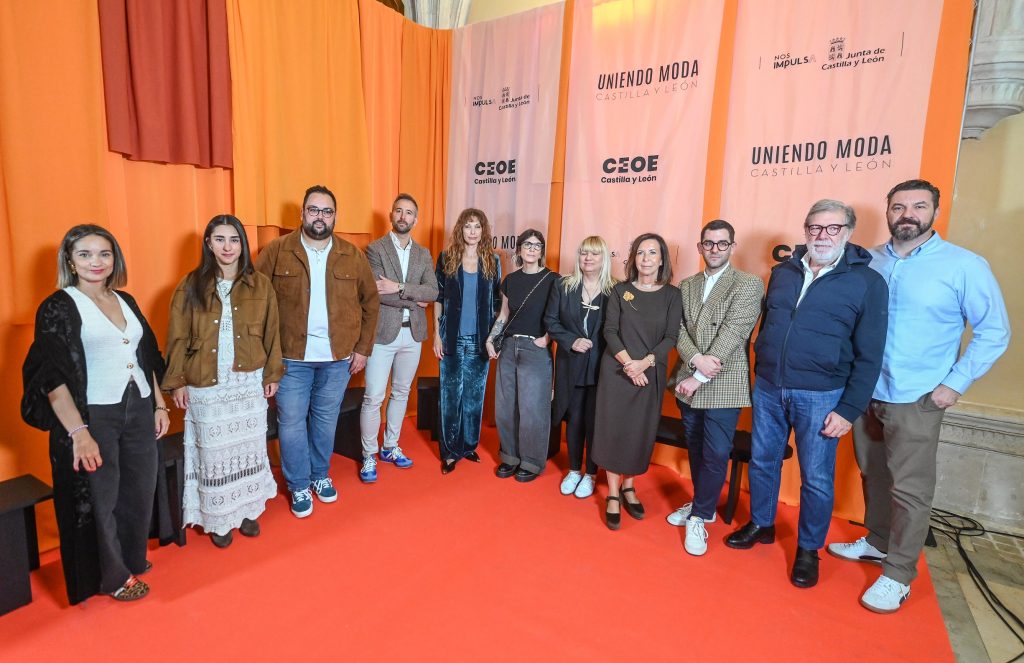 EULALIA MATEOS, MÓNICA FUENTETAJA, ANTONAGA, ALEJANDRO MAÍLLO, NATACHA ARRANZ, ZAIRA DOMENECH Y BARO LUCAS CIERRAN HOY LA TERCERA EDICIÓN DE LA PASARELA “UNIENDO MODA CASTILLA Y LEÓN”